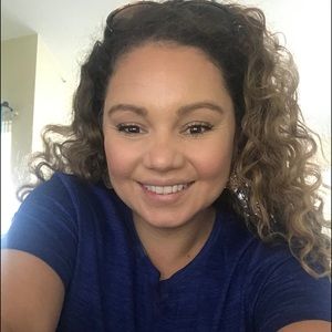 Meet your Posher, Christal